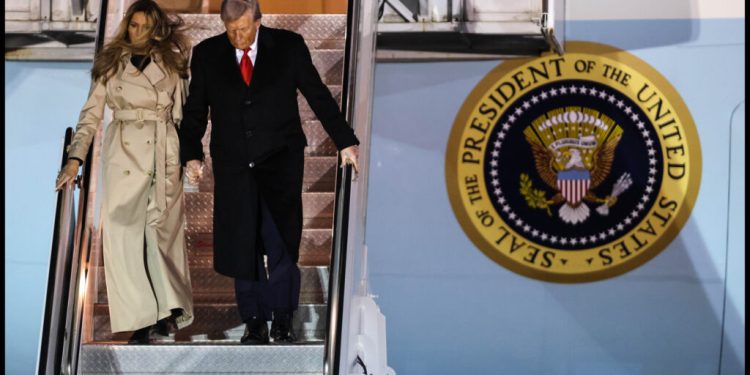 trump-incepe-a-doua-vizita-de-stat-in-marea-britanie,-intre-fast-regal-si-proteste