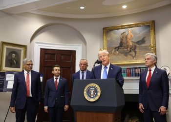 ce-propune-trump,-de-fapt,-pentru-tratatea-autismului:-o-forma-de-acid-folic-–-hotnews.ro