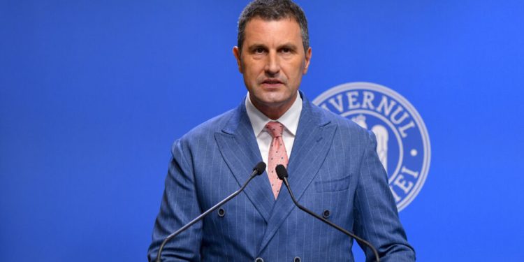 tanczos-barna:-criza-bugetara-se-poate-transforma-intr-o-problema-daca-nu-taiem-cheltuielile