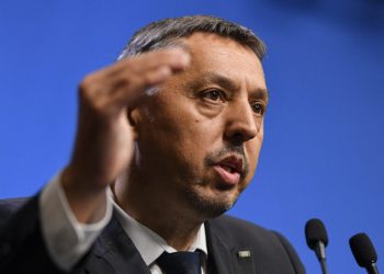 daniel-david:-programul-remedial-va-reduce-analfabetismul-functional-si-abandonul-scolar