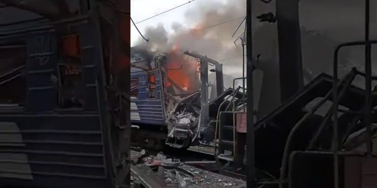 rusia-a-lovit-un-tren-de-calatori-in-regiunea-ucraineana-sumi.-zeci-de-oameni-au-fost-raniti