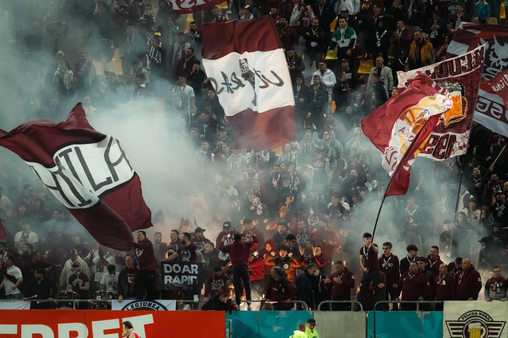 superliga:-intelegere-intre-dinamo-si-rapid,-cu-cateva-zile-inaintea-derby-ului-–-hotnews.ro