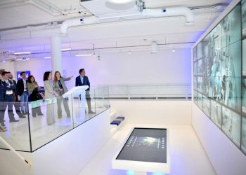 roxana-minzatu,-vicepresedinta-ce-a-inaugurat-primul-spatiu-de-formare-ultra-controlat-din-europa