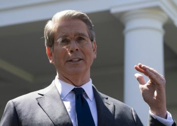 bessent-spune-ca-sua-se-asteapta-ca-japonia-sa-inceteze-achizitionarea-de-energie-din-rusia