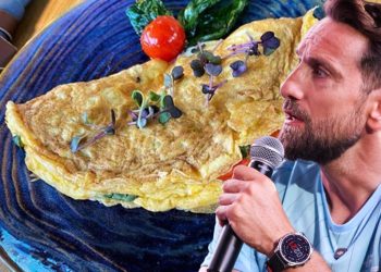 cat-costa-o-omleta-banala-in-restaurantul-lui-dani-otil-din-bucuresti.-foarte-scump-–-ar-spune-unii!