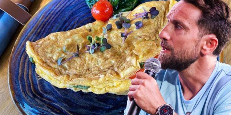 cat-costa-o-omleta-banala-in-restaurantul-lui-dani-otil-din-bucuresti.-foarte-scump-–-ar-spune-unii!