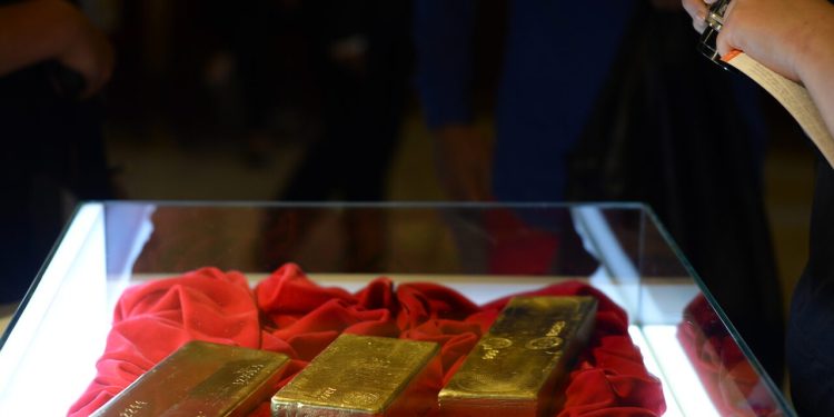 romania-a-dat-rusiei-90-de-tone-de-aur.-bnr:-este-o-datorie-morala-sa-fie-recuperat