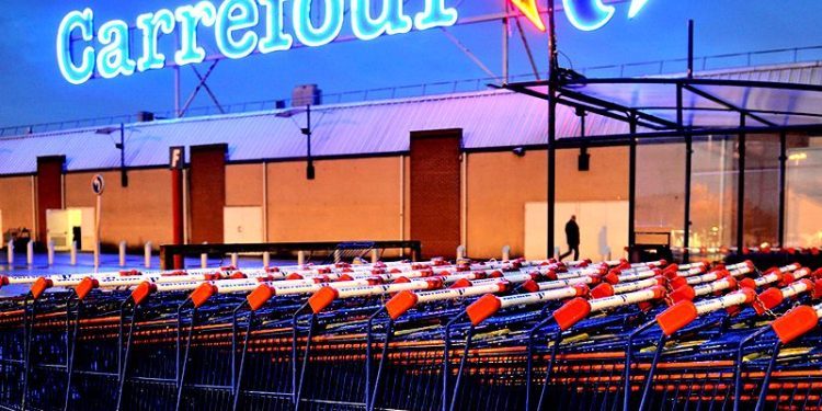 carrefour-a-deschis-primul-minisupermarket-unde-doar-copiii-pot-face-cumparaturi