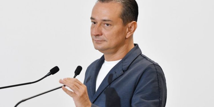 baluta:-cel-mai-probabil-voi-candida-la-pmb.-ma-recomanda-faptele,-nu-discursul-politic