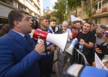 radu-miruta-acuza-un-val-de-stiri-false-grosolane:-mergem-inainte-fara-sa-ne-lasam-descurajati