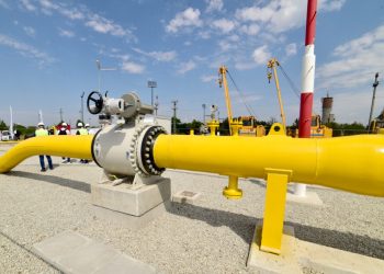 tranzit-mai-ieftin-spre-ucraina:-republica-moldova-si-romania-scad-tarifele-cu-50%