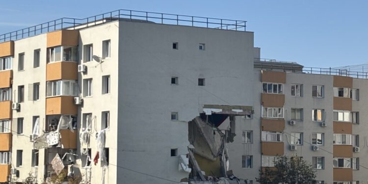 prefectul-capitalei-anunta-revenirea-etapizata-a-locatarilor-in-blocurile-din-rahova