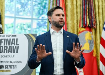 jd.-vance-sustine-ca-testarea-arsenalului-nuclear-este-necesara-pentru-securitatea-nationala