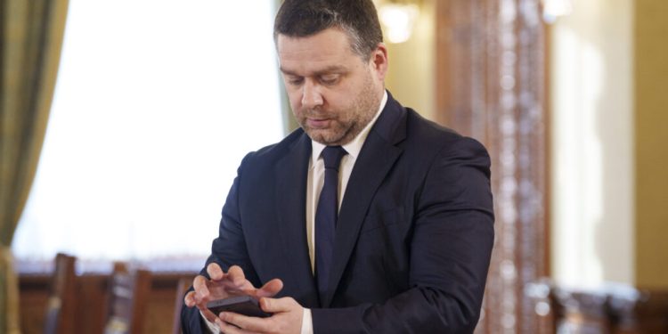 ciprian-ciucu,-intrebat-daca-e-sustinut-de-nicusor-dan:-vreau-sa-fiu-ales-pentru-ce-reprezint-eu