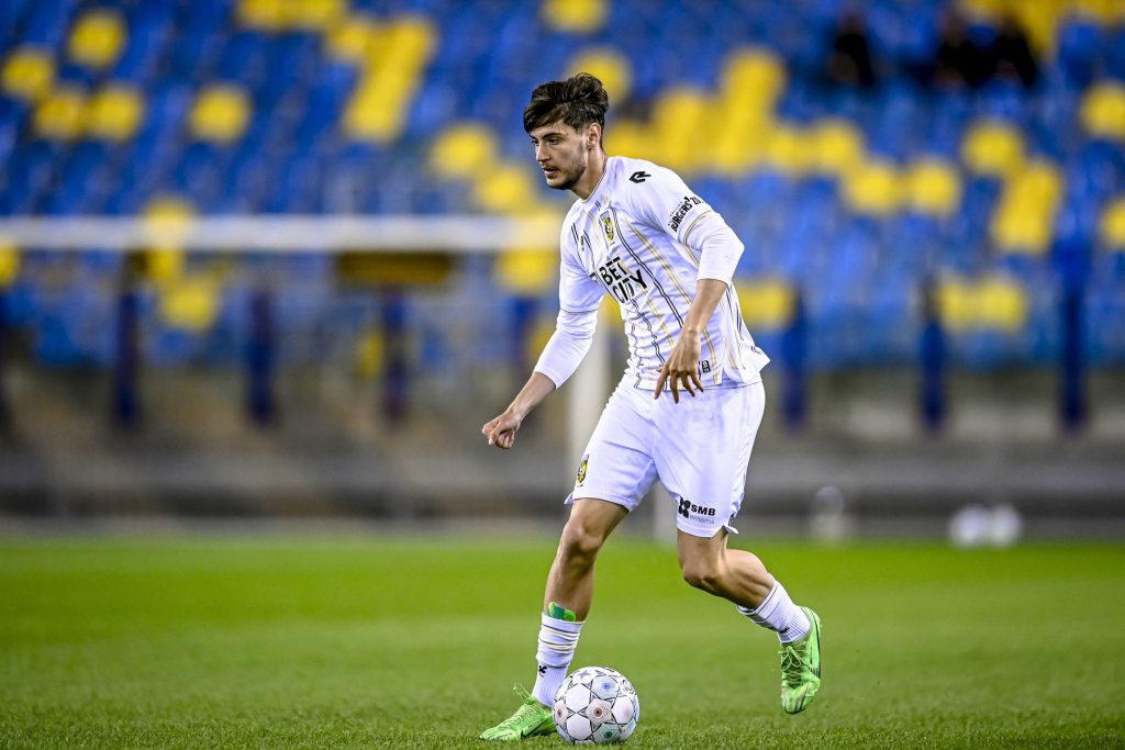 superliga:-cel-mai-important-transfer-al-lui-dinamo,-aproape-de-revenirea-pe-teren-–-foto-–-hotnews.ro