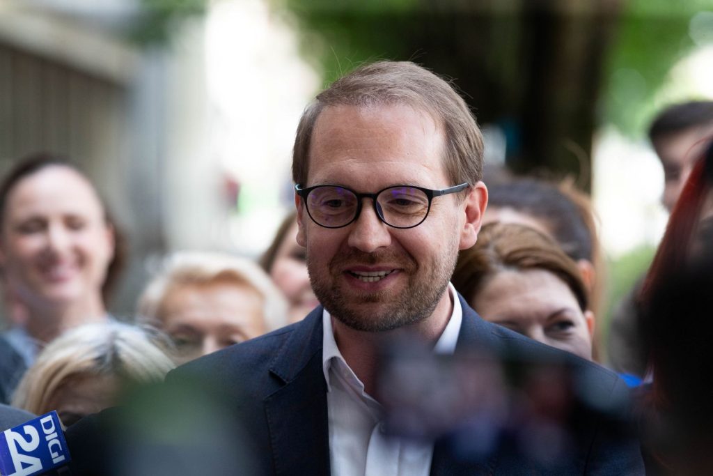 secretul-lui-dominic-fritz:-nu-stie-nici-mama-in-ce-zi-–-hotnews.ro