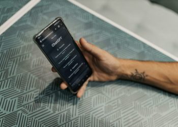 ce-vorbesc-oamenii-cu-chatgpt:-iata-cele-47.000-de-conversatii-care-arata-adevarul