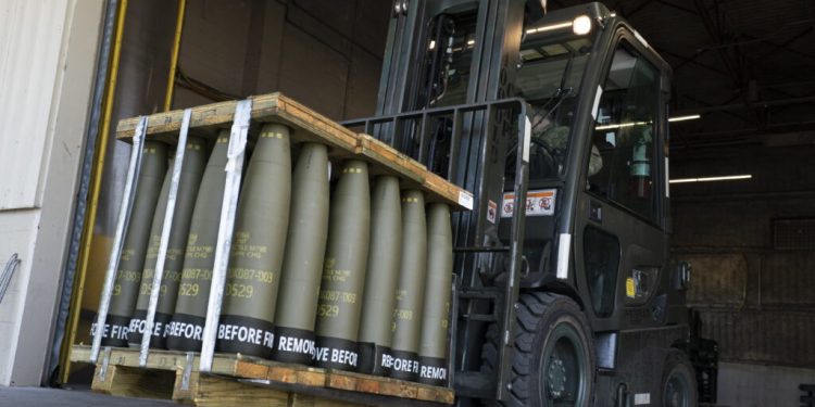 curtea-germana-respinge-cererea-de-suspendare-a-exporturilor-de-arme-catre-israel