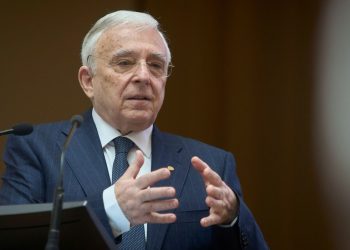 guvernatorul-bnr-mugur-isarescu-face-declaratii-despre-evolutia-inflatiei-si-dobanzilor