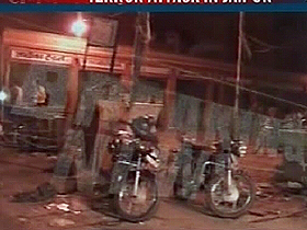 cel-putin-noua-morti-si-30-de-raniti-intr-o-explozie-la-o-sectie-de-politie-din-india