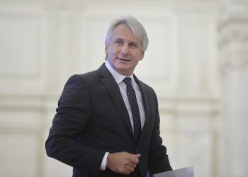 un-candidat-la-primaria-capitalei-propune-o-taxa-universala-de-1-leu-pentru-parcare