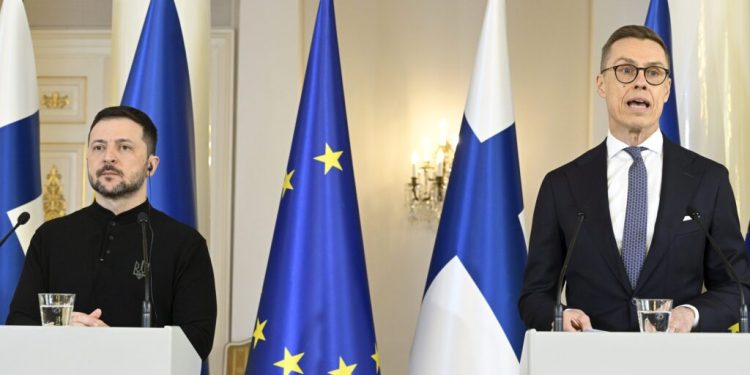 presedintele-finlandei-afirma-ca-un-armistitiu-in-ucraina-e-improbabil-anul-acesta