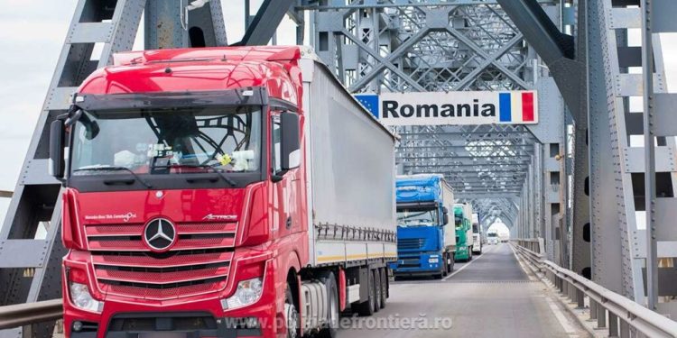 presa-bulgara:-sunt-necesare-mai-multe-poduri-peste-dunare,-spune-premierul-zhelyazkov