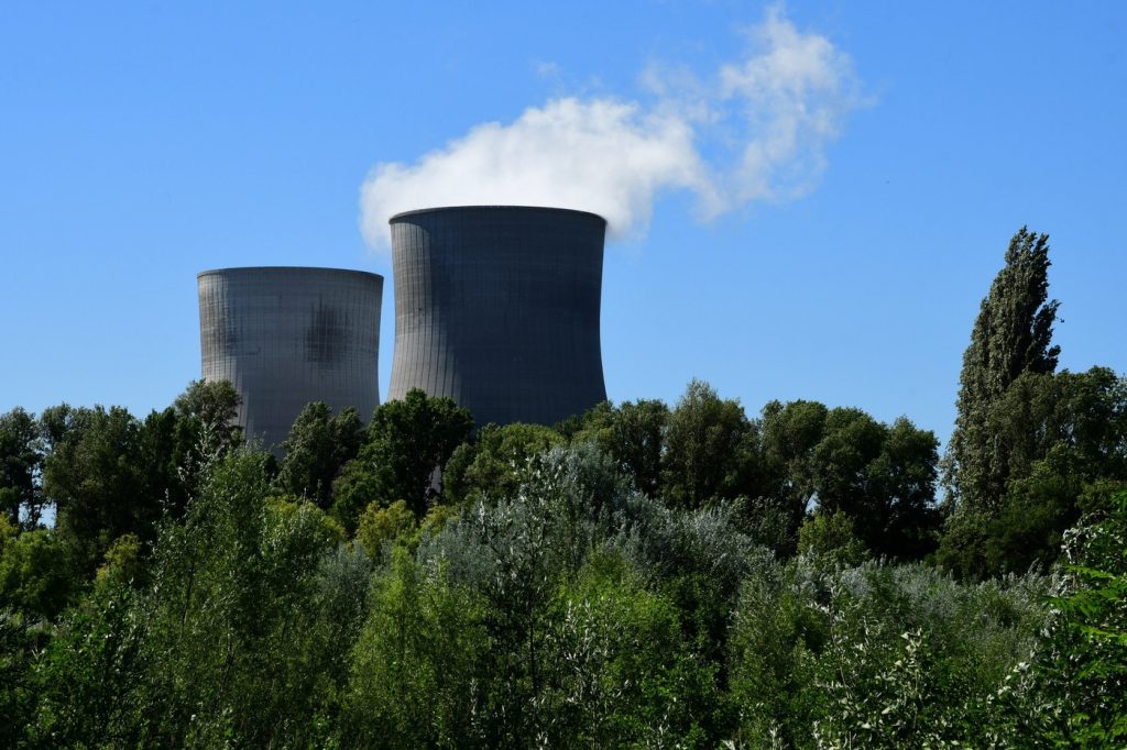 greenpeace-spune-ca-franta-trimite-uraniu-reprocesat-in-rusia-este-imoral-–-hotnews.ro