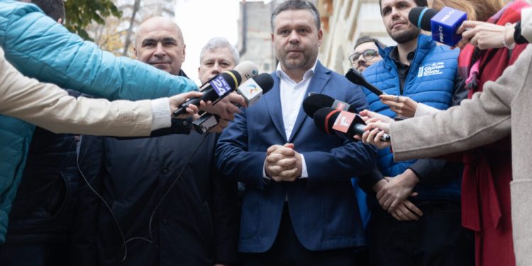 ciprian-ciucu,-sustinut-de-reper,-partidul-fondat-de-dacian-ciolos