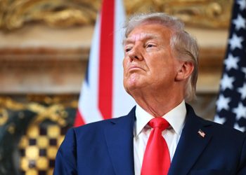 trump-semneaza-legea-care-obliga-la-publicarea-fisierelor-epstein
