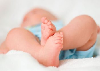 screening-extins-pentru-nou-nascuti:-de-la-3-la-18-biomarkeri-testati-din-2026