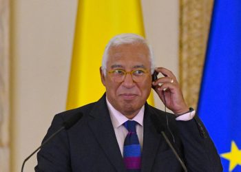 ue-spune-ca-va-continua-sprijinul-pentru-ucraina-in-timp-ce-discutiile-de-pace-avanseaza