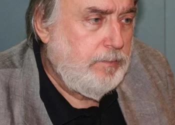 despre-o-poezie-a-lui-adrian-paunescu-–-gazeta-de-sud