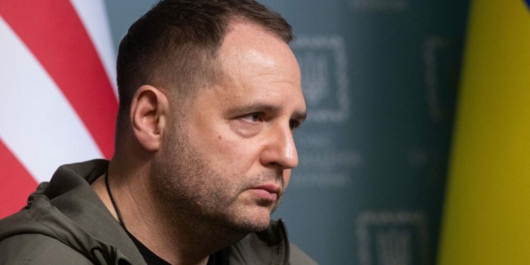 de-ce-plecarea-lui-andrii-iermak-din-functie-reprezinta-un-cutremur-politic-pentru-ucraina