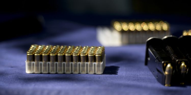 20.000-de-cartuse-destinate-armatei-germane-au-fost-furate-dintr-un-camion-lasat-nesupravegheat