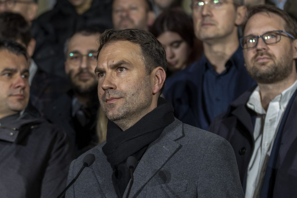 reportaj-cum-au-trait-liderii-usr-infrangerea-la-primaria-capitalei:-de-la-eu-zic-ca-va-fi-bine-la-felicitari,-ciprian-ciucu!-–-hotnews.ro