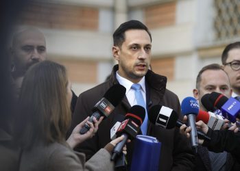 dupa-vot,-unul-dintre-candidatii-care-s-au-retras-din-cursa-pentru-bucuresti-avertizeaza:-un-pericol-real-pe-care-nu-il-putem-ignora-–-hotnews.ro