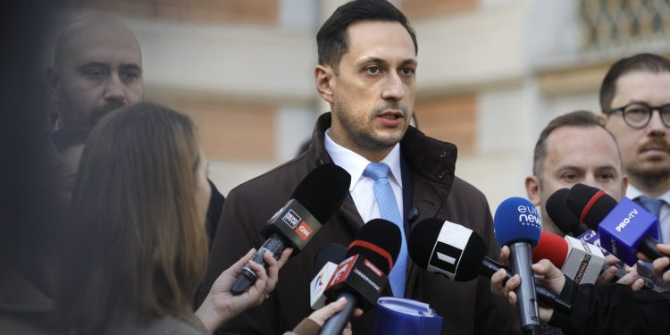 dupa-vot,-unul-dintre-candidatii-care-s-au-retras-din-cursa-pentru-bucuresti-avertizeaza:-un-pericol-real-pe-care-nu-il-putem-ignora-–-hotnews.ro