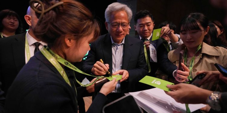 seful-nvidia-avertizeaza-ca-un-spital-e-construit-in-3-zile-in-china,-in-timp-ce-sua-au-nevoie-de-3-ani-pentru-un-centru-de-date-–-hotnews.ro