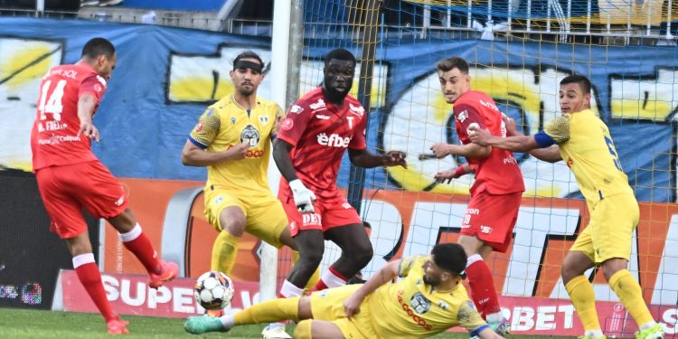 superliga:-victorie-in-extremis-pentru-uta-arad,-printr-un-gol-marcat-in-minutul-96-–-hotnews.ro