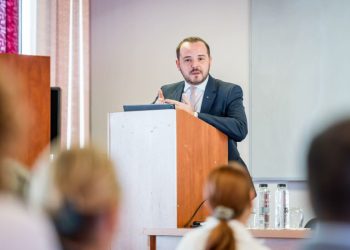 proiect:-cadrele-didactice-din-facultatile-de-medicina-si-farmacie-vor-ocupa-posturi-in-spitale-prin-concurs