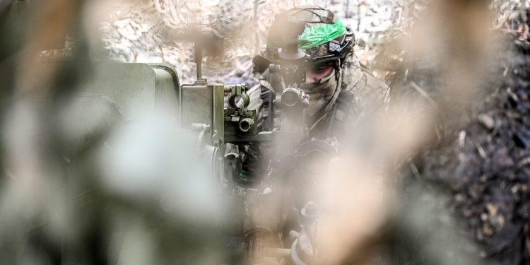 am-dat-ordinul-retragere-partiala-din-orasul-cheie-aflat-sub-sub-asediul-rusilor-explicatiile-generalului-sirskii-in-fata-jurnalistilor-–-hotnews.ro