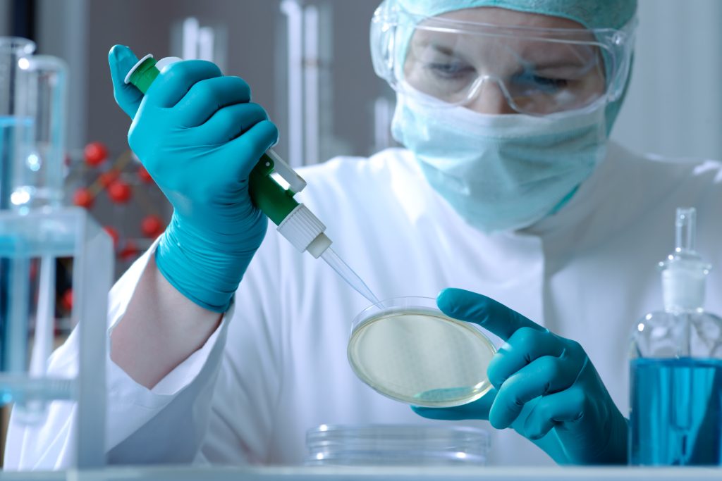 aproape-200-de-copii-din-toata-europa-s-au-nascut-cu-risc-de-cancer-dupa-ce-un-barbat-cu-o-mutatie-genetica-a-donat-sperma-unii-copii-au-murit-deja-–-hotnews.ro