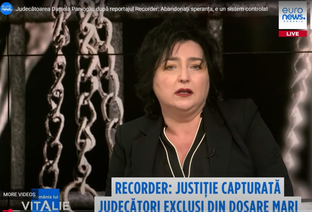 o-fosta-judecatoare-exclusa-de-csm-acuza-coruptia-din-justitie,-un-sistem-controlat-de-liderul-structurii-piramidale,-lia-savonea-sa-va-luati-orice-speranta-–-hotnews.ro