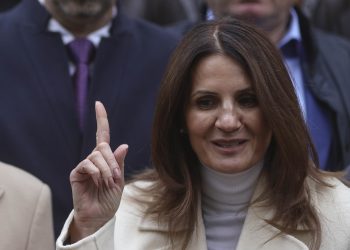 anca-alexandrescu,-atac-la-recorder-ion-cristoiu,-citat-de-realitatea,-e-revoltat-ca-tvr-1-a-difuzat-documentarul-–-hotnews.ro