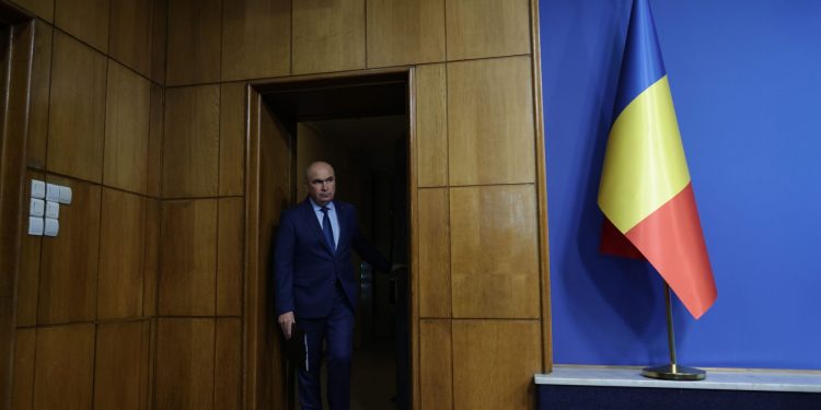 bolojan-spune-ca-intelege-emotia-creata-dupa-dezvaluirile-recorder,-desi-nu-a-vazut-documentarul-/-atac-neasteptat-la-adresa-lui-predoiu:-are-in-mod-evident-o-raspundere-–-hotnews.ro