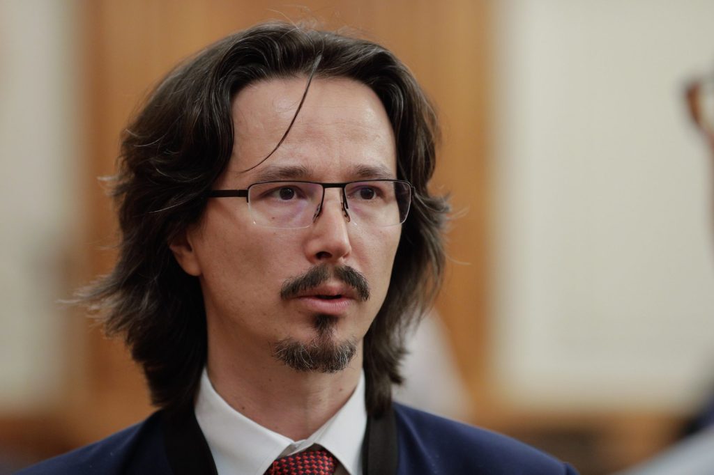 cristi-danilet,-reactie-rapida-dupa-conferinta-de-presa-de-la-curtea-de-apel-bucuresti:-ce-ma-asteptam-sa-vad-–-hotnews.ro