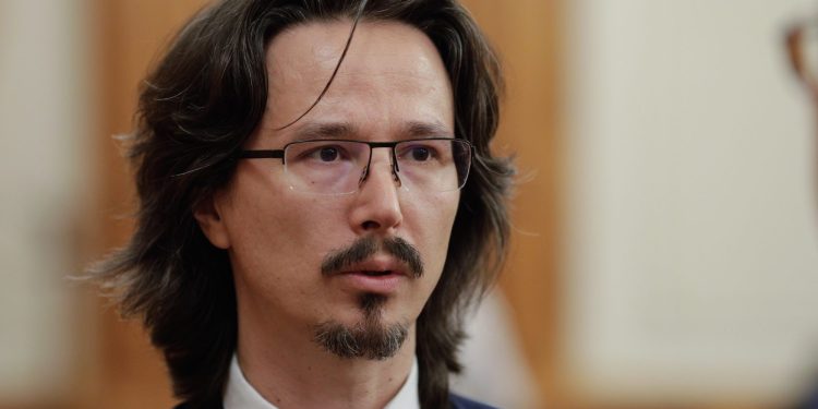 cristi-danilet,-reactie-rapida-dupa-conferinta-de-presa-de-la-curtea-de-apel-bucuresti:-ce-ma-asteptam-sa-vad-–-hotnews.ro