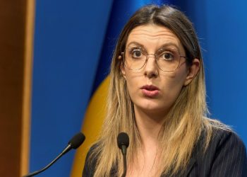 cu-100.000-de-oameni-fara-apa-si-cu-sistemul-energetic-in-pericol,-diana-buzoianu-da-vinapefakenews