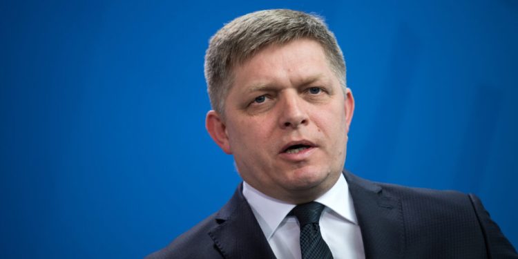 robert-fico:-slovacia-va-bloca-orice-plan-al-ue-de-finantare-a-armatei-ucrainei